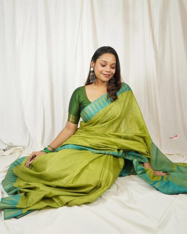 Exquisite Kota Silk Saree – A Blend of Tradition & Grace - Image 2