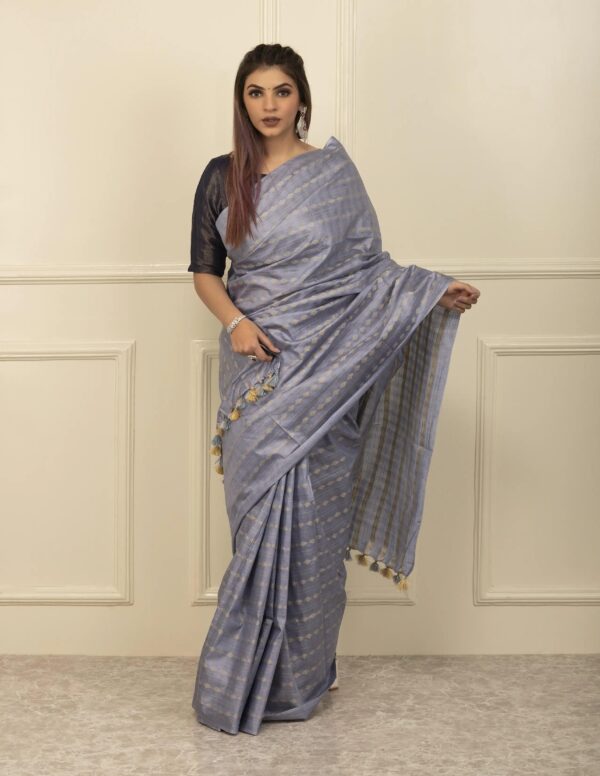 Full Body Handwoven Handloom Katan Silk Saree – A Masterpiece of Craftsmanship and Elegance - Image 3