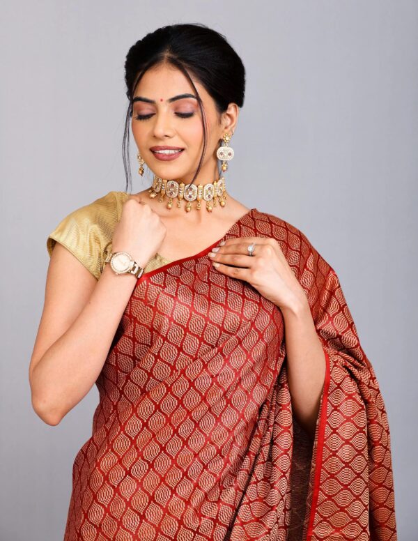 Full Body Handwoven Handloom Katan Silk Saree – A Masterpiece of Craftsmanship and Elegance - Image 2